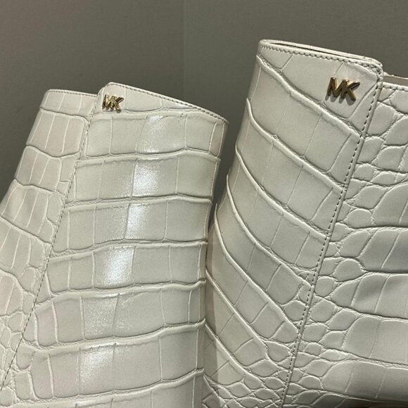MICHAEL KORS NWOB cream vegan crocodile booties 3.5" heel gold zipper size 7.5 - Picture 6 of 6